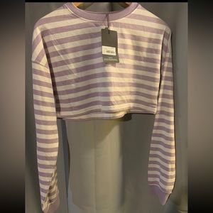 NWT pretty little thing sweater crop top